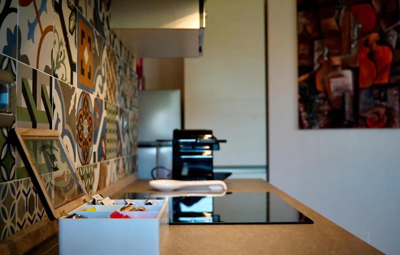 Skyline Apartment Μιλάνο 0*,  Ιταλία