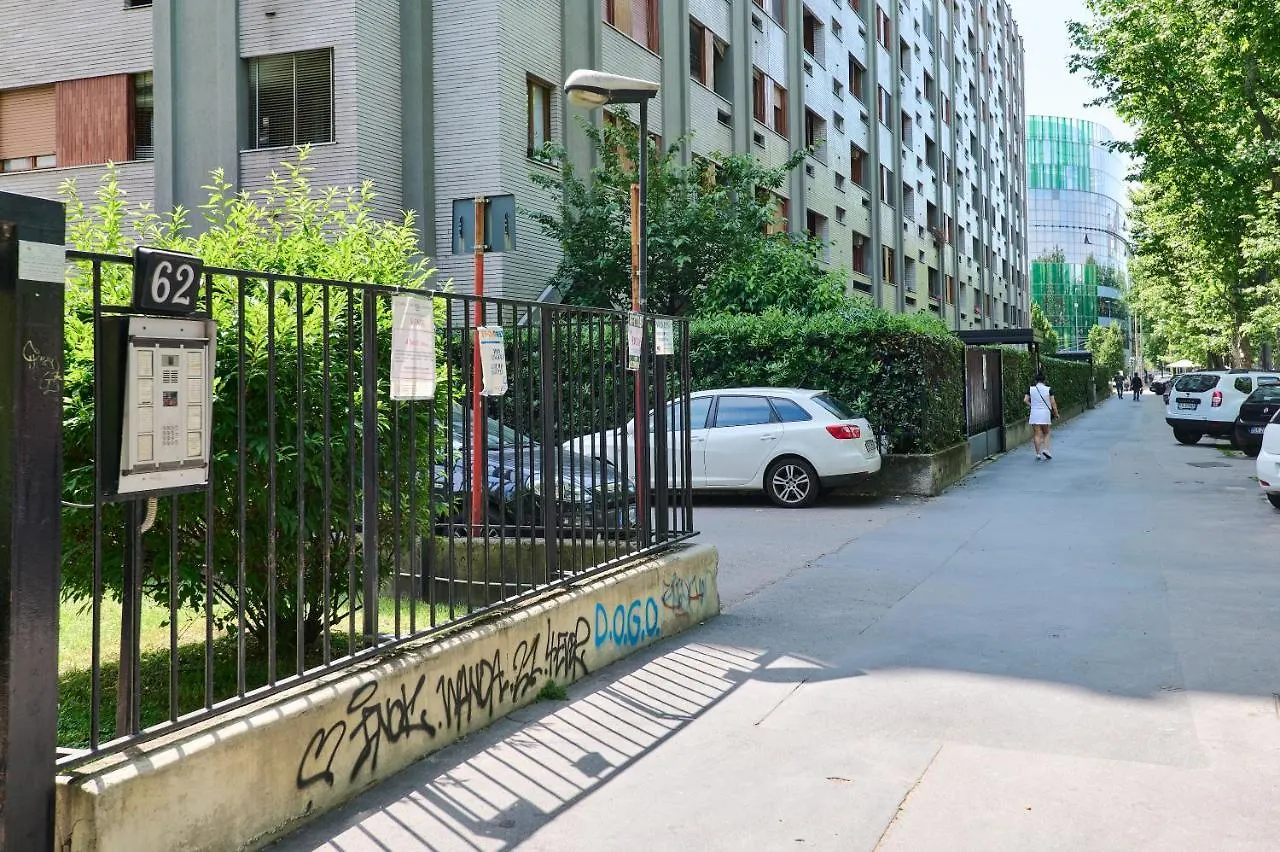 Skyline Apartment 米兰